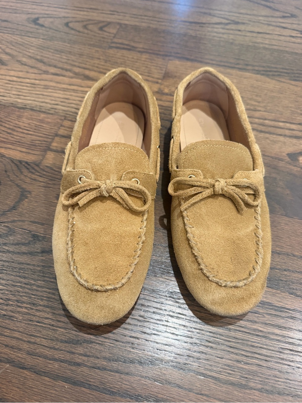 H & M sz 40 Womens Suede Moccasins